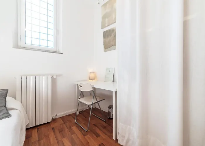 Interno 8 Rzym